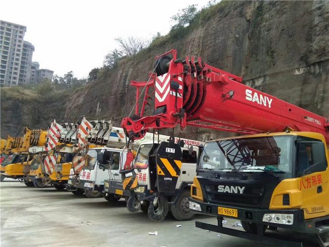 曾都区吊车出租按什么计费？台班费、单次费、里程费怎么算？